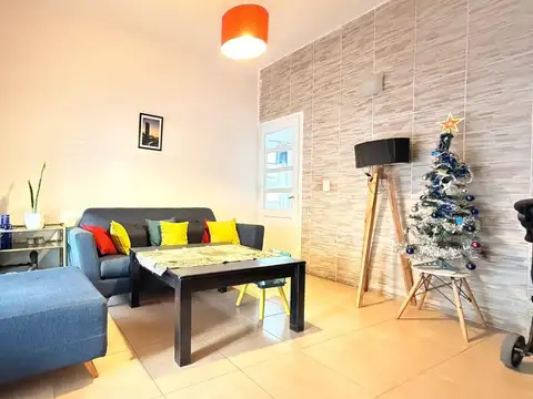 Depto Tipo Casa en Venta de 4 ambientes