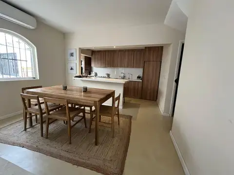 Depto Tipo Casa en Alquiler de 2 dormitorios