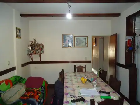 Casa en Venta en Burzaco, USD 220.000