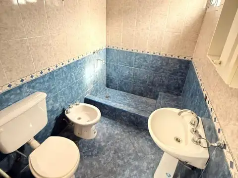 Depto Tipo Casa en Alquiler de 3 ambientes