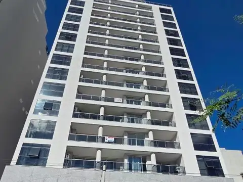 DEPARTAMENTO DE CATEGORÍA SOBRE BV. PELLEGRINI