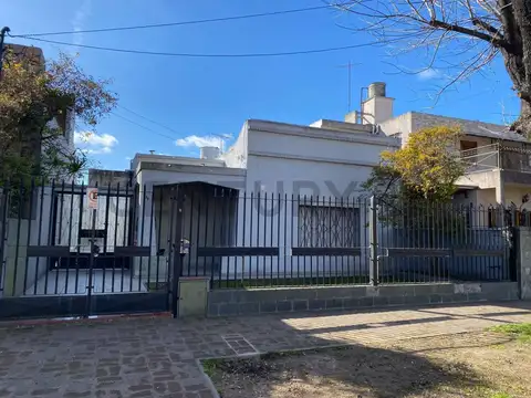 Venta Casa 2 Dormitorios Burzaco Parque Cochera FINANCIACION