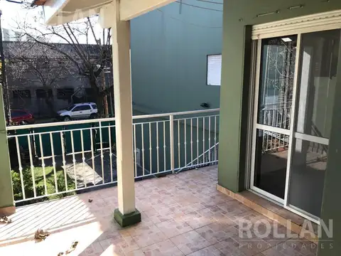 Departamento en Alquiler con 2 cocheras