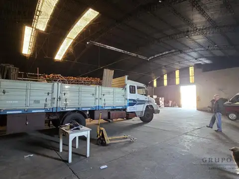 Galpon en Alquiler en Tolosa, $ 2.500.000