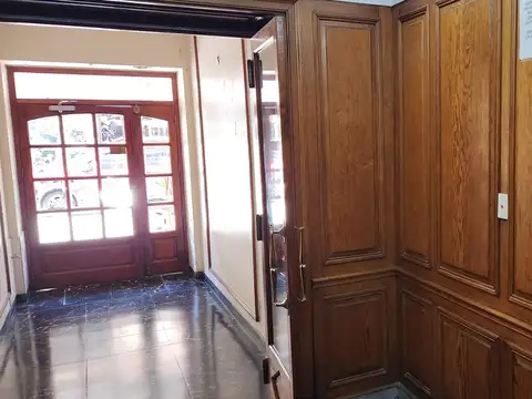 Larrea 200, Piso 3