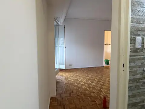 Departamento en Alquiler en Villa del Parque, $ 700.000