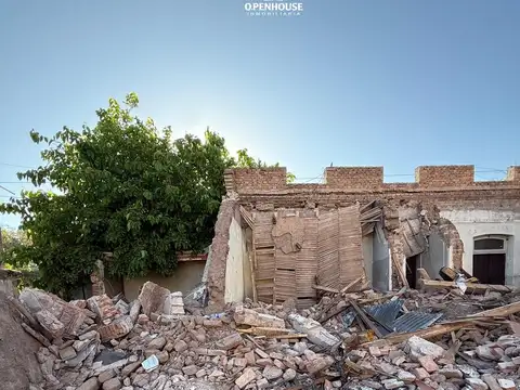 OPENHOUSE vende lote con gran potencial comercial sobre calle Paso de los Andes, Ciudad de Mendoza