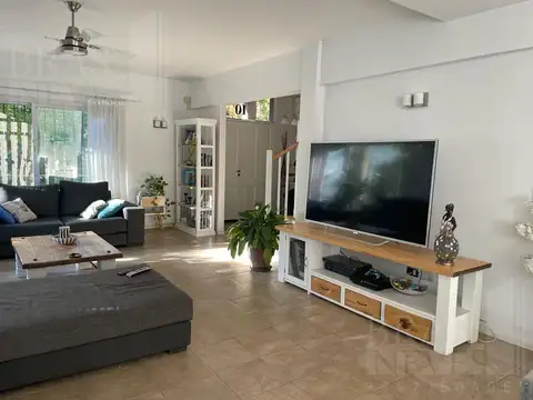 Casa en Alquiler en Barrancas S.Isidro, $ 5.500.000