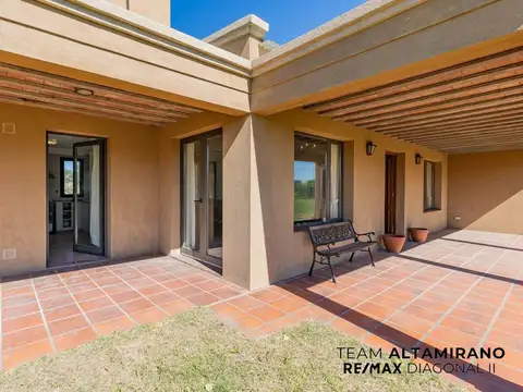 CASA EN VENTA EN LAGUNA VITEL