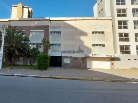 Paseo 105 entre Avenida 1 y 2