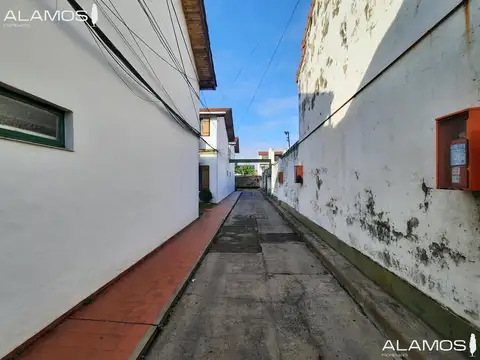 Depto Tipo Casa 2 ambientes con 1 baño
