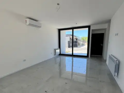 Casa en Venta en Rincon de Milberg, USD 220.000