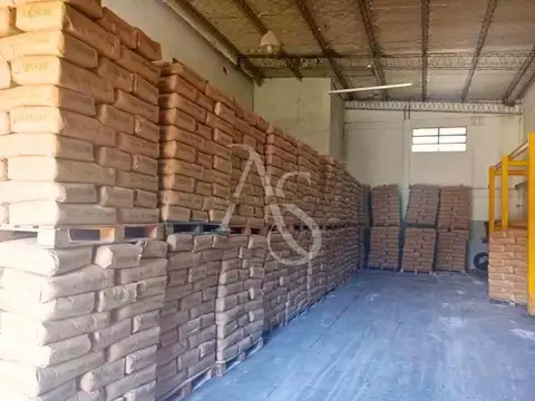 Local en Alquiler en Cuartel V, USD 23.000
