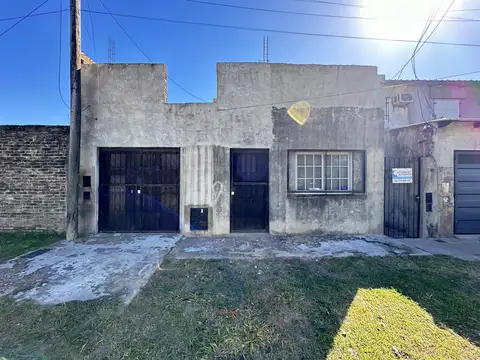 CIUFFOLI: A mts JJ Paso. Patio. Garage.