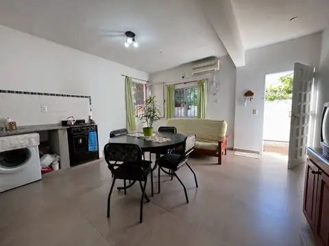 Depto Tipo Casa en Venta 2 años