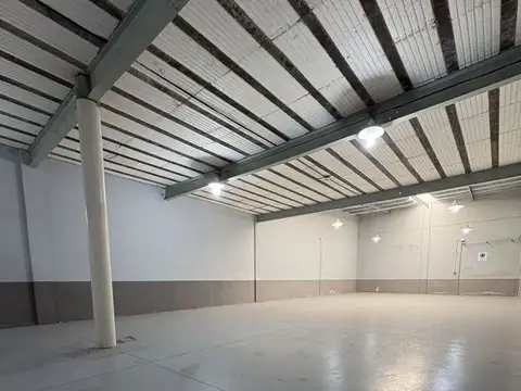Galpon en Alquiler en Lanus Este, $ 1.200.000