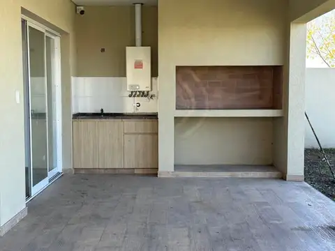 Duplex a Estrenar de 4 Ambientes en Lujan