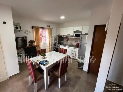 Casa 3 ambientes con 1 baño