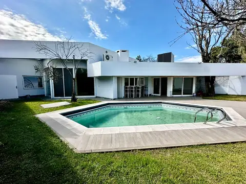 Casa en Venta en Cerro De Las Rosas, Córdoba