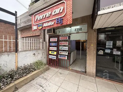 Local en Venta 50 años