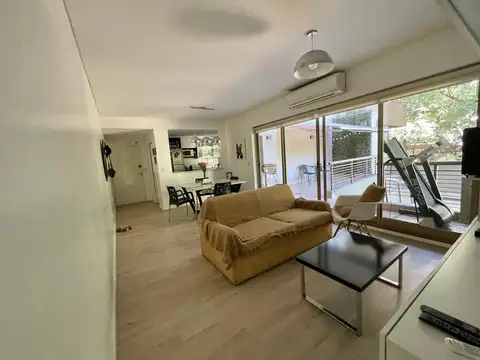 3 ambientes-terraza propia-más balcón aterrazado