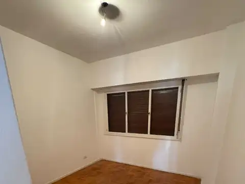 Martínez: Excelente Depto de 3 Amb Entre Av y Vías. Impecable. Reciclado.