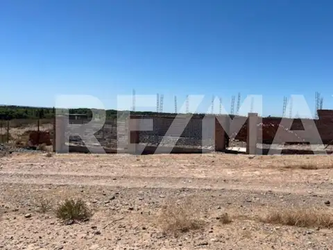 TERRENO EN VENTA 1156 M2 CON AVANCES  .CIPOLLETTI