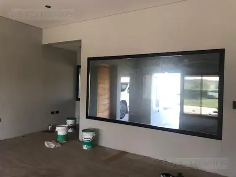 Ruta 25 Barrio Privado EL Naudir Lote interno Casa con pileta PG