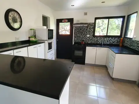 Casa en Venta en Barrio Cube, USD 180.000