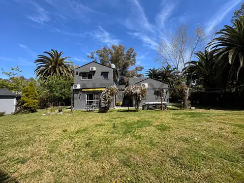 VENTA CASA 4 AMB CON ESCRITORIO Y PLAYROOM – ESCOBAR