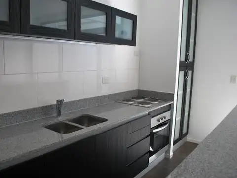 Departamento en Venta en Villa Adelina, USD 225.000