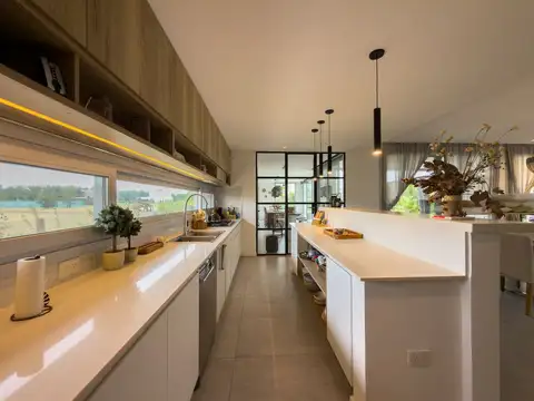 Casa en Venta de 5 dormitorios