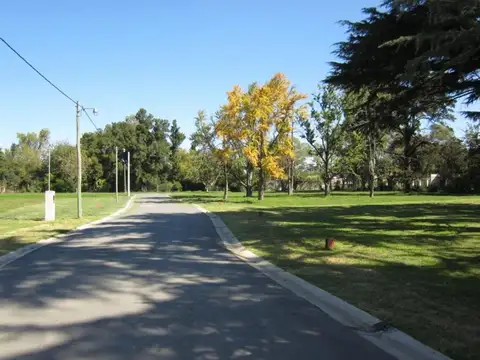 Terreno en Venta en Paso del Rey, USD 40.000