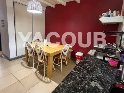 Depto Tipo Casa 3 ambientes con 1 baño