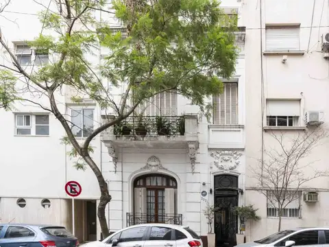 VENTA PETIT HOTEL EN RECOLETA - IDEAL CLINICA MEDICA