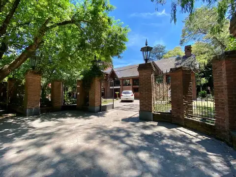 VENTA CASA 6 AMBIENTES EZEIZA BARRIO LINKS