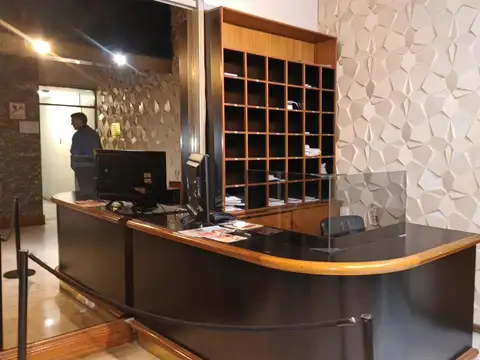 Oficina en Venta al Este