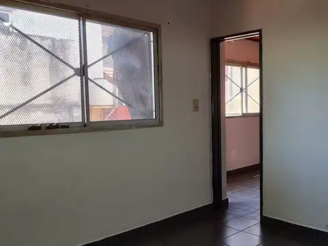 Depto Tipo Casa en Venta de 1 dormitorio