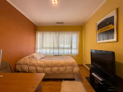CASA EN VENTA APTA BANCO UBICADA EN BARRIO CERRADO SAN JOAQUIN I - 139 ESQ 485- J. GORINA - LA PLATA