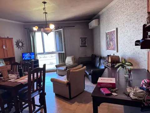 Departamento 4 ambientes con 1 baño