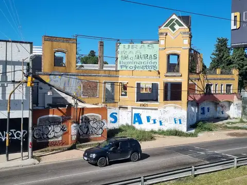 Terreno en Venta 33  mts Frente