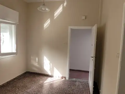 Beron de Astrada 2300