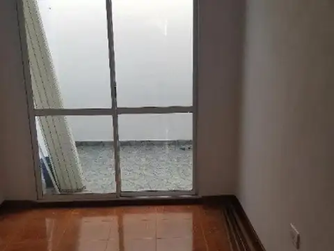 Depto Tipo Casa en Venta al Este