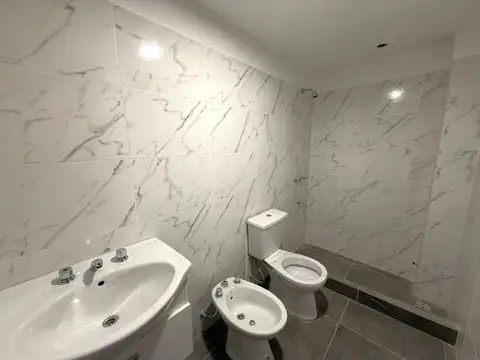 Departamento en Venta en Republica De La Sexta, USD 67.500