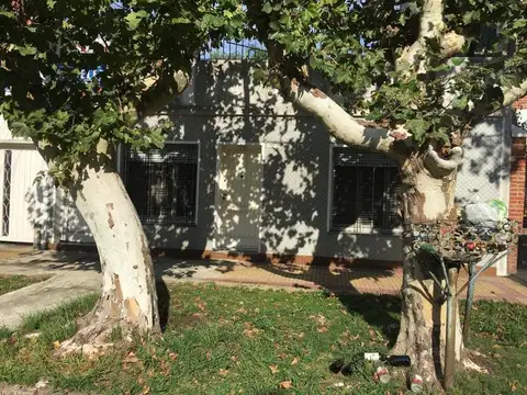 Depto Tipo Casa en Venta en Banfield, USD 120.000