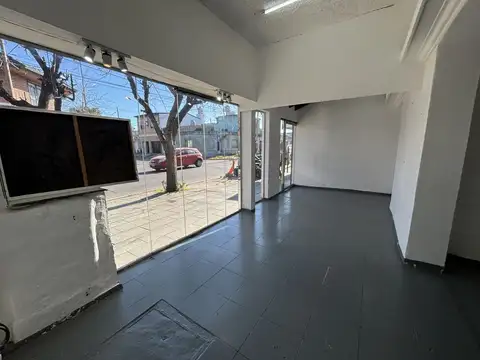 Local - Alquiler - Argentina, La Matanza - BRANDSEN 678