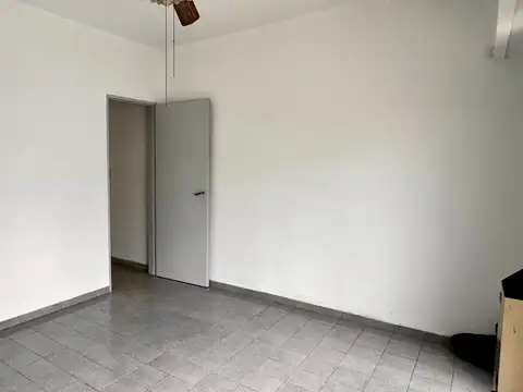 Depto Tipo Casa en Venta de 2 ambientes