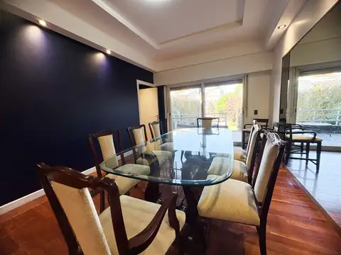 Casa 7 ambientes con 4 baños