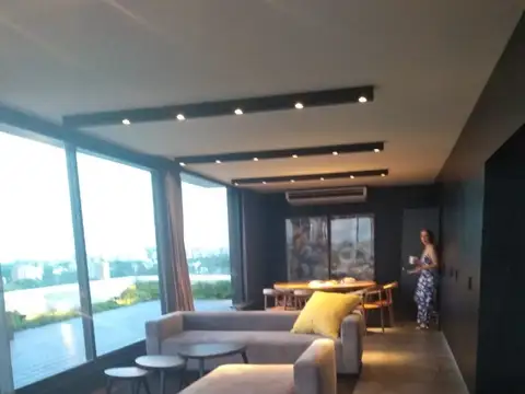 Excelente departamento. Monoambiente amplio.Muy luminoso.A metros de Av. Maipú