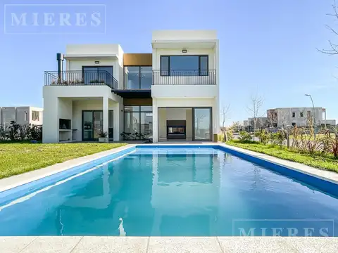Casa  en venta sobre lote interno en  Barrio Araucarias Puertos